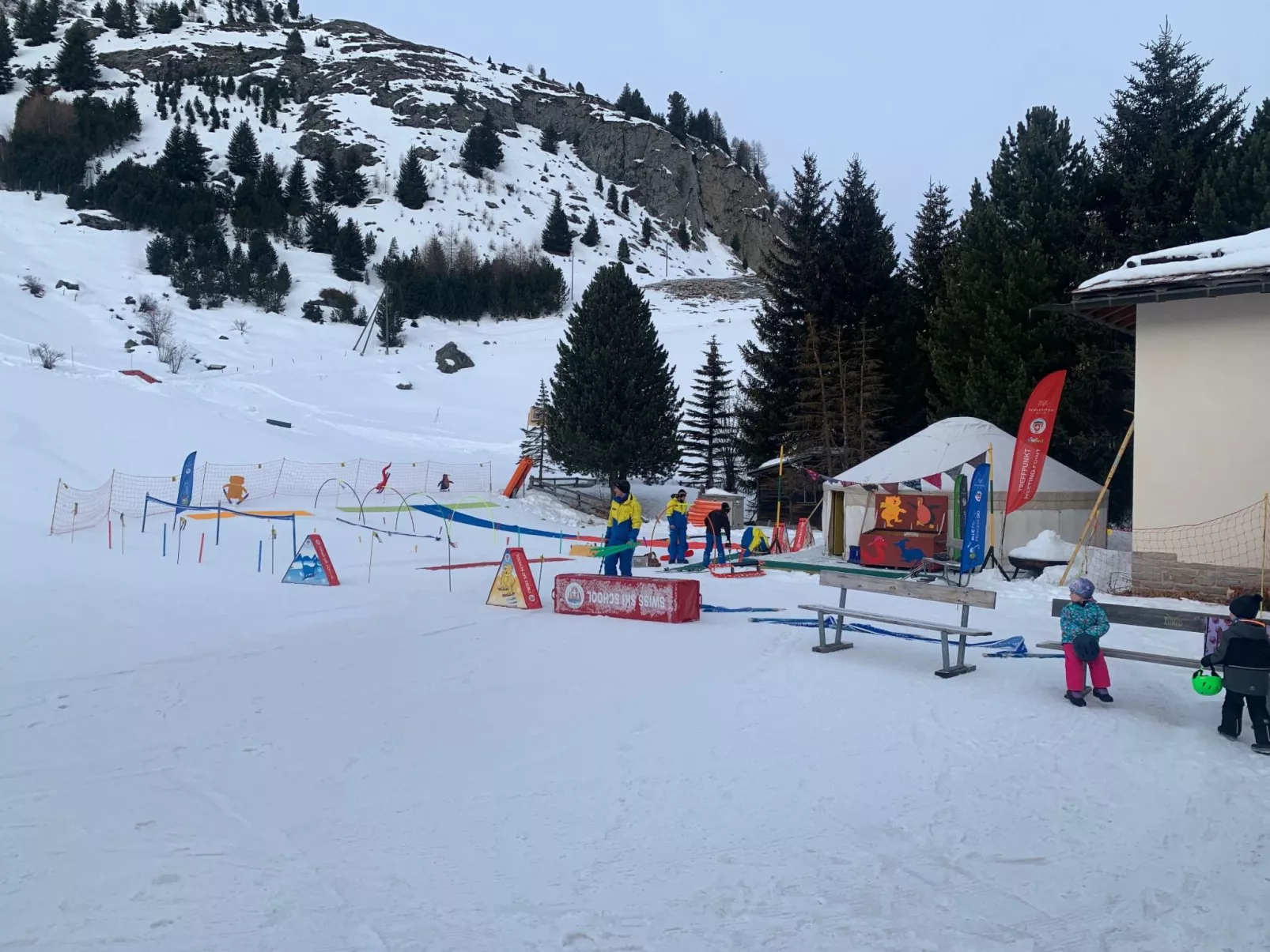 Mit Blick in die Berge - Image-tags.info