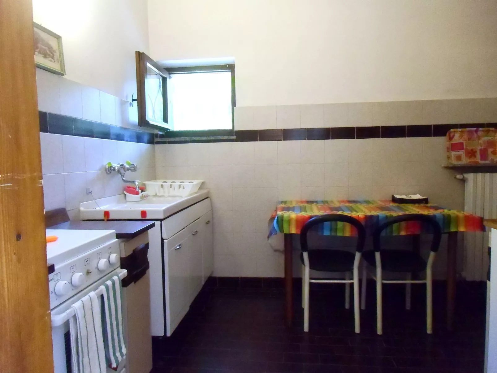 TaiObe - Fröhliches Partyhaus - Image-tags.info