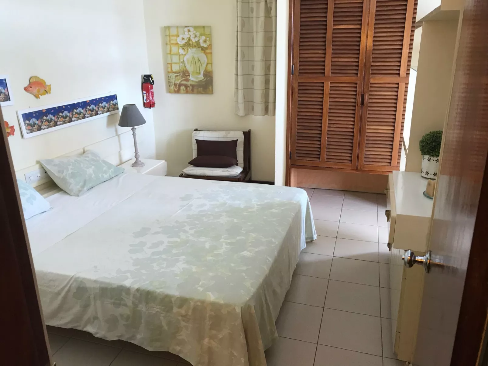 Mit Blick auf das Wasser - Image-tags.info