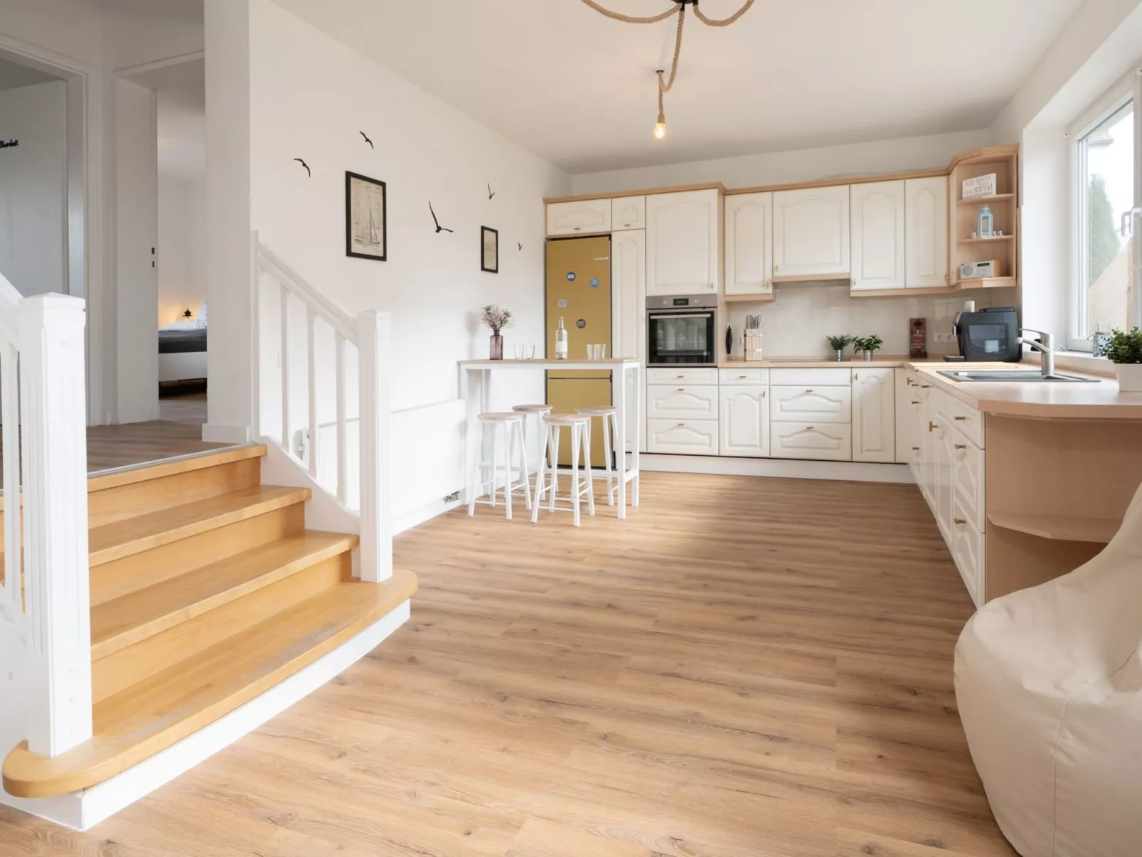 Captains Quarters 5 - strandnah, maritimer Charme - Image-tags.info