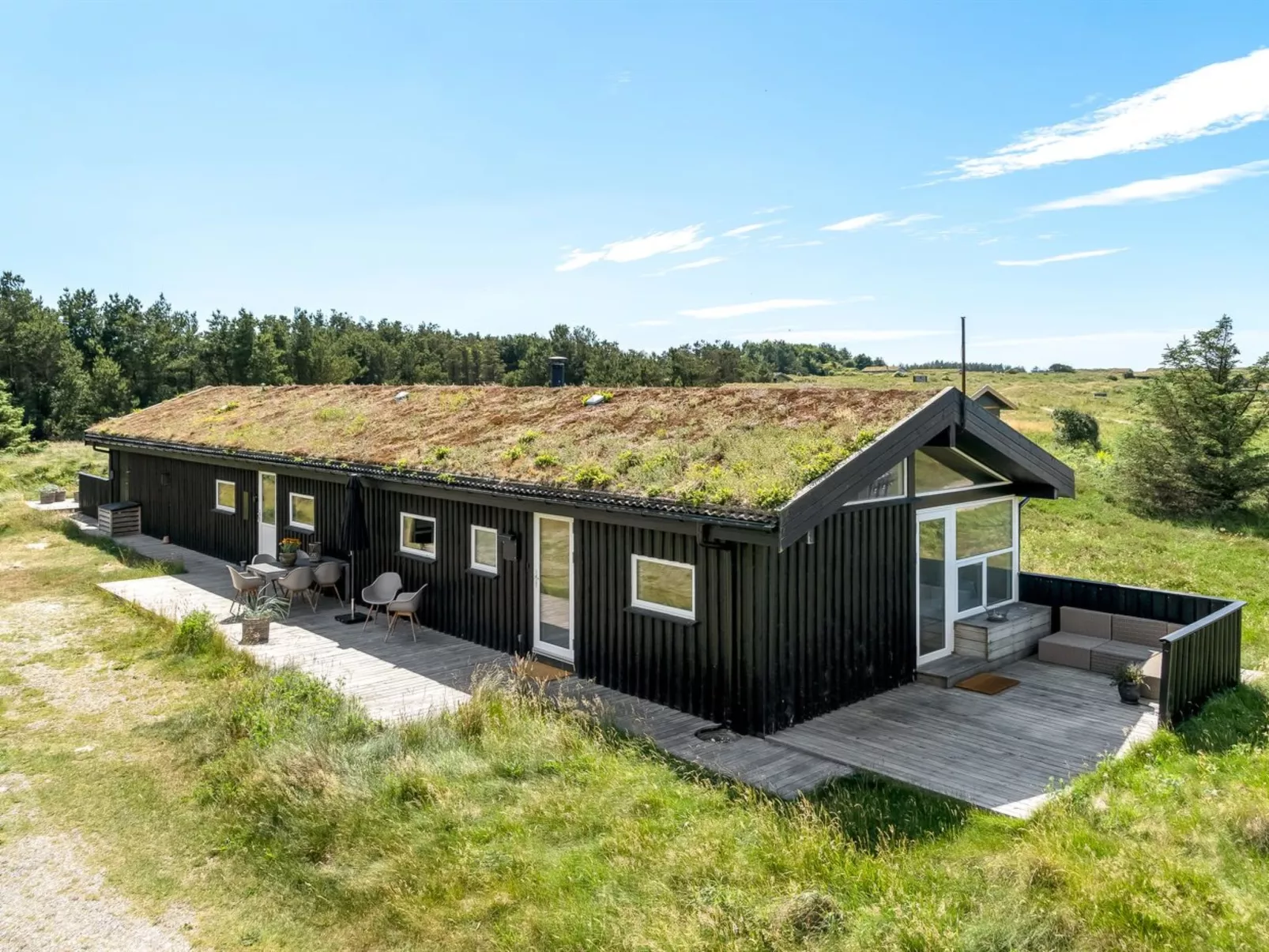 "Virpi" - 1.1km from the sea-Buiten