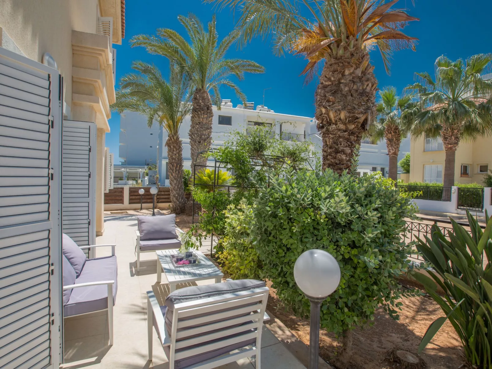 Protaras Villa mit Pool am Strand der Fig Tree Bay - Image-tags.info