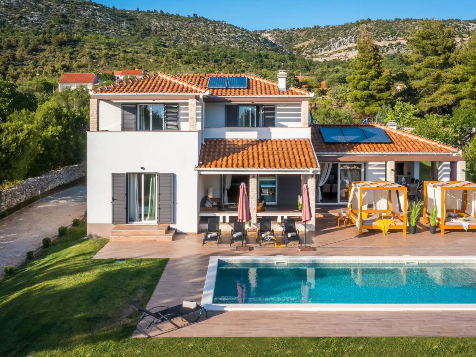 Villa Sunrise - Binnen