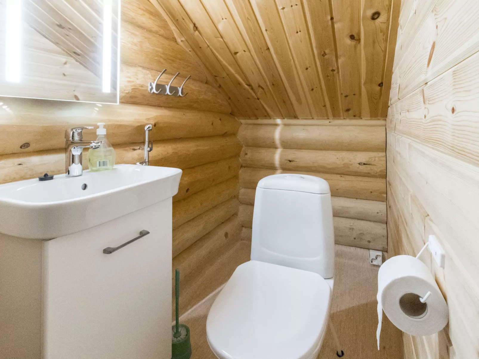 Salvostie 13, hetta - Binnen