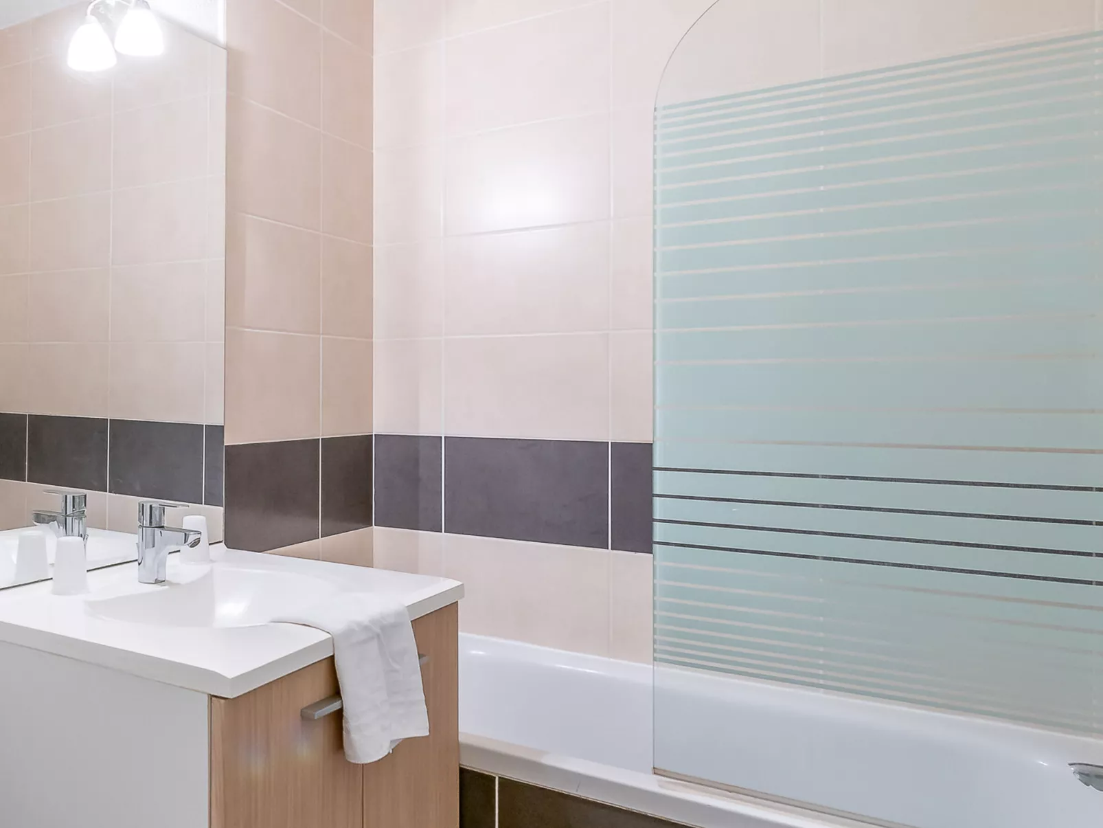 Les Rives du Lac-Binnen