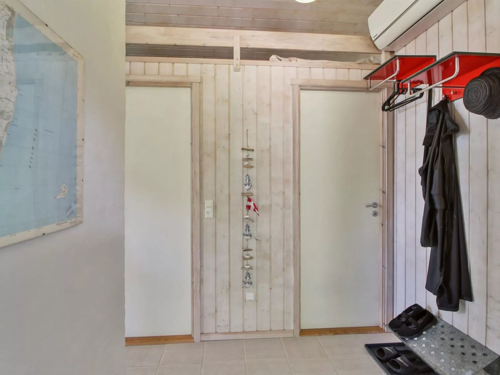 "Lilla" - 120m from the sea - Binnen