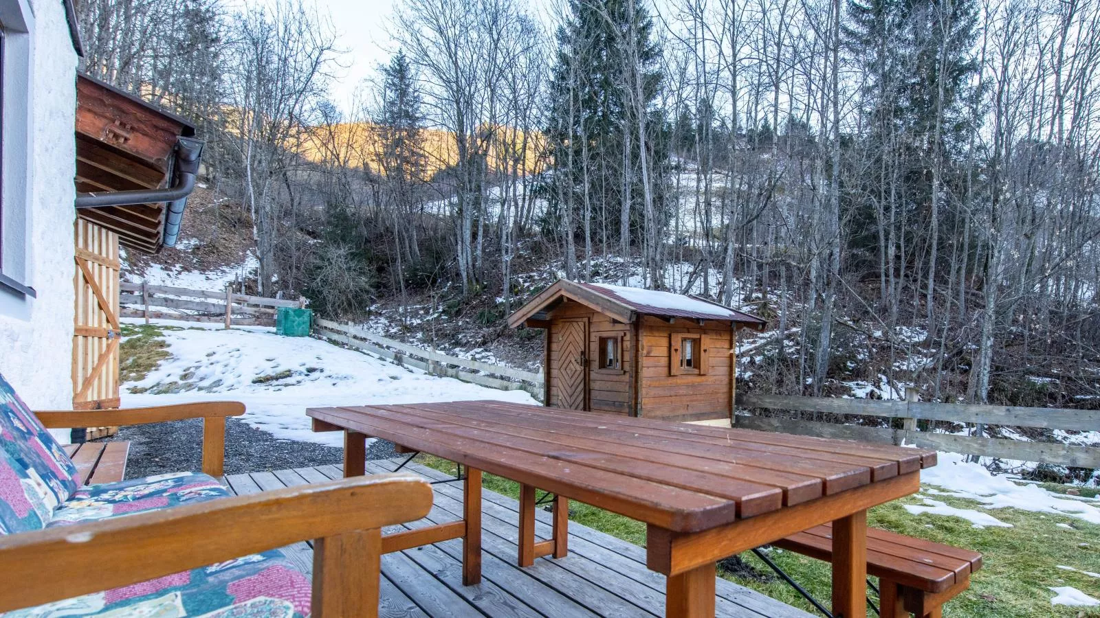 Barney M-Terrasbalkon