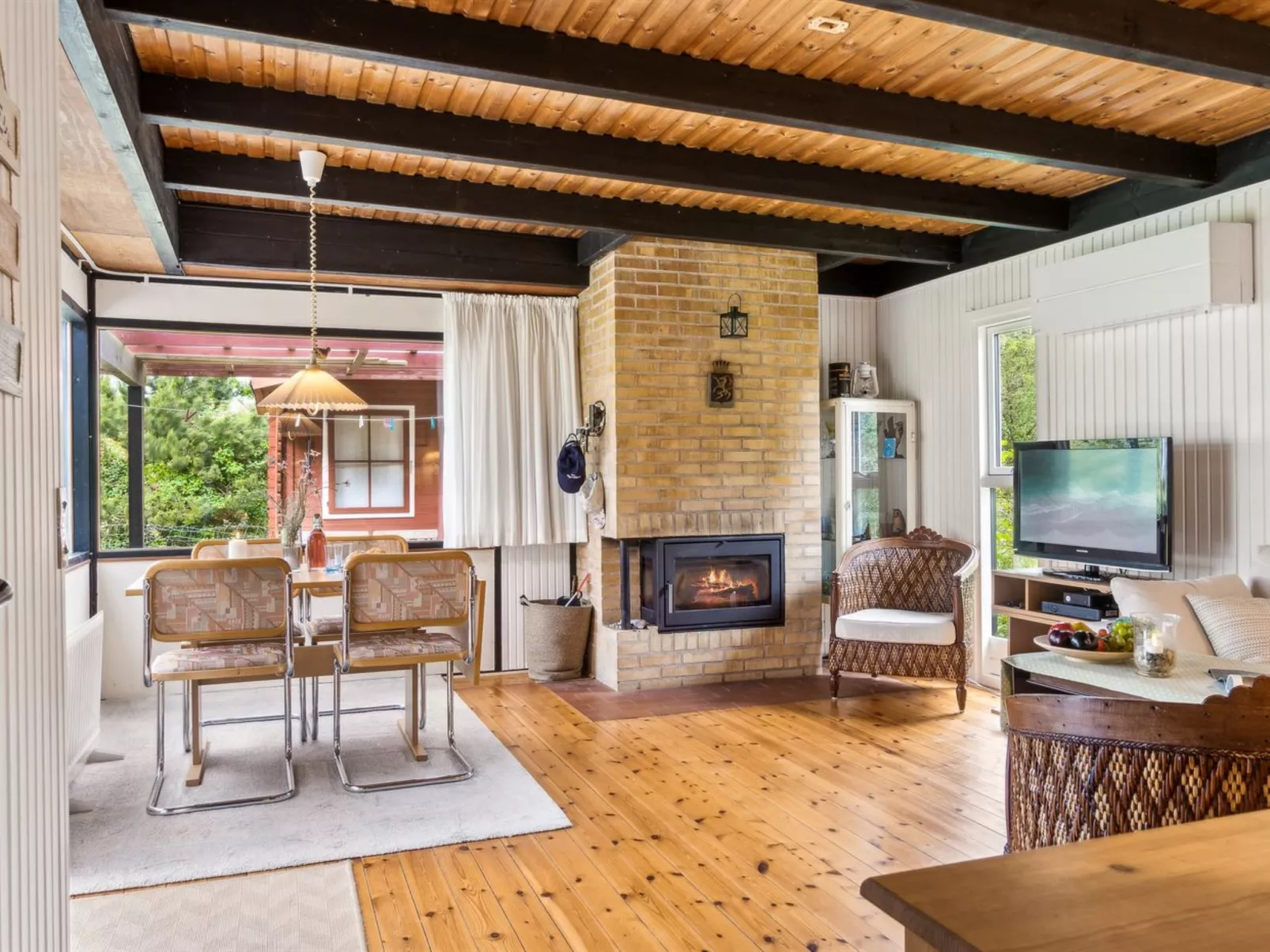 "Auli" - 125m from the sea-Binnen