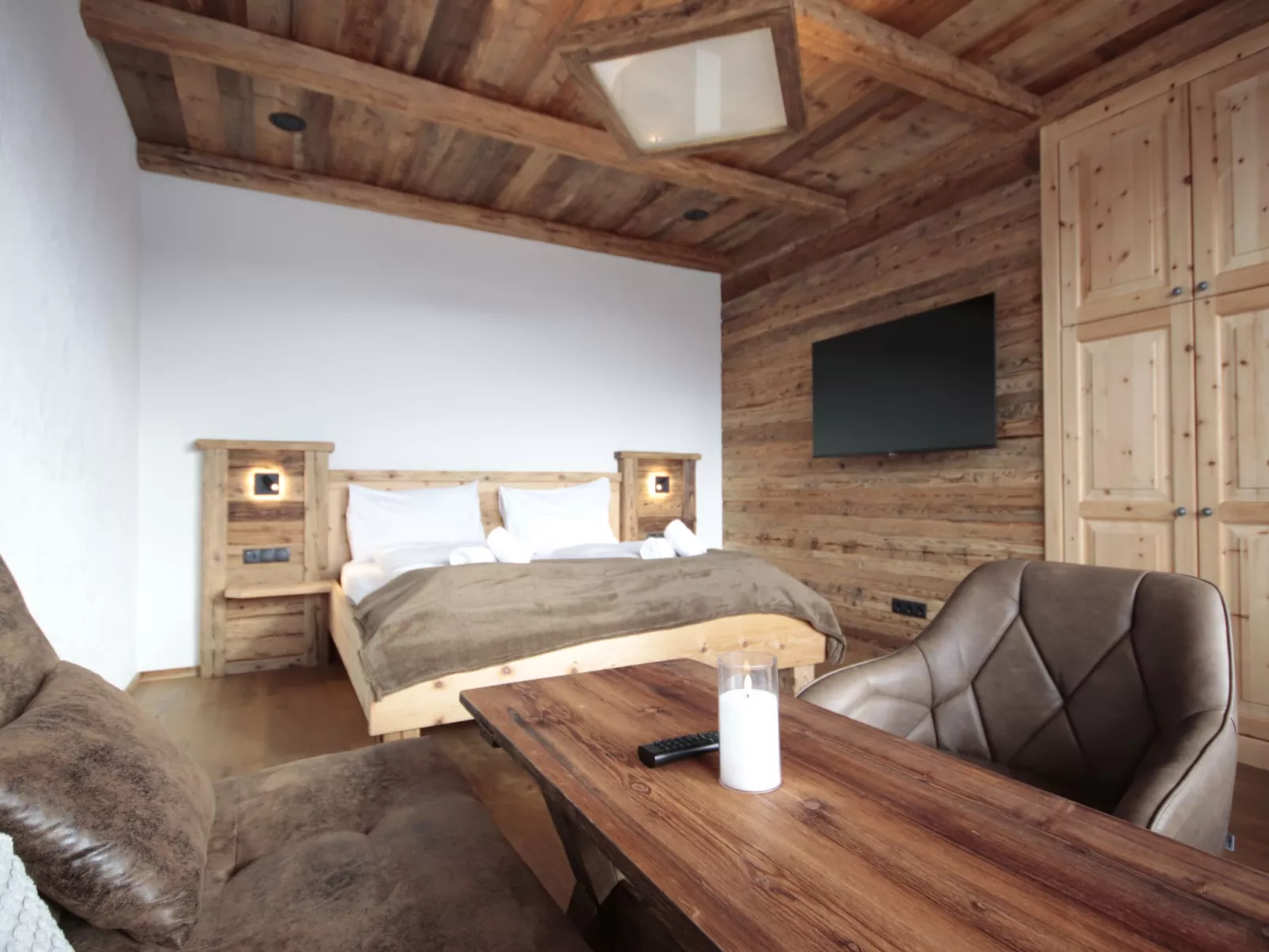 Chalet Ebenholz - Binnen