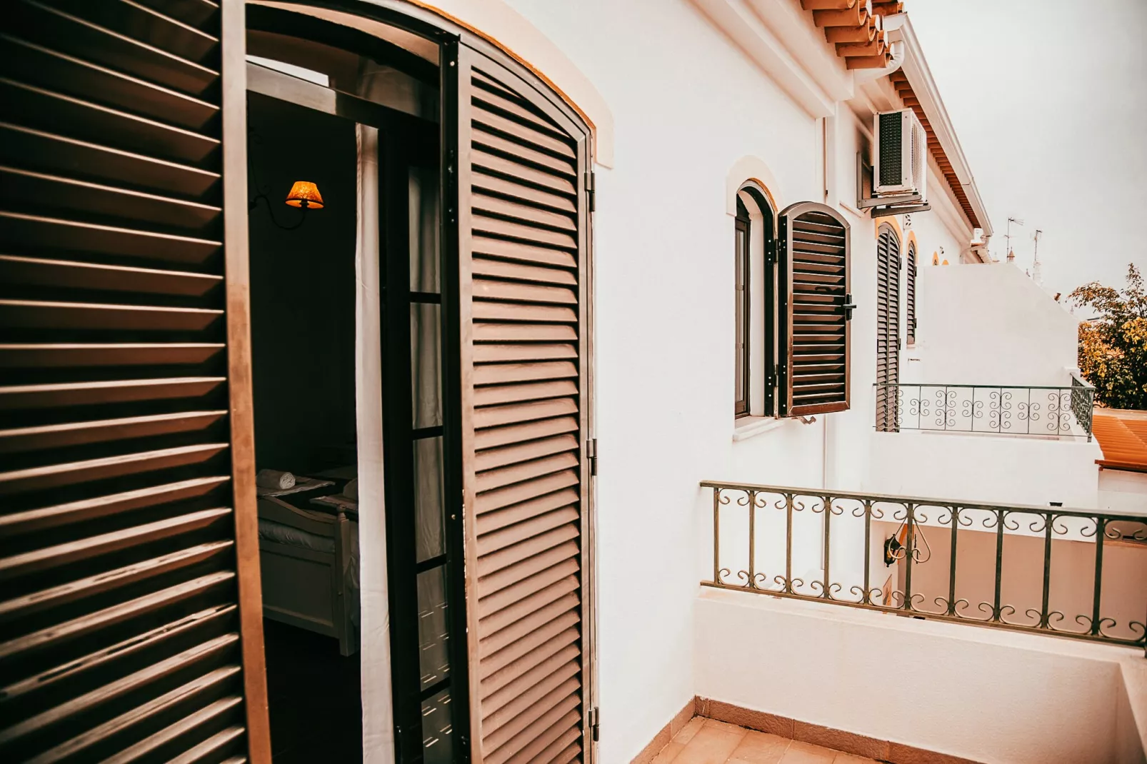 Altura Beach Villa by GT House-Terras