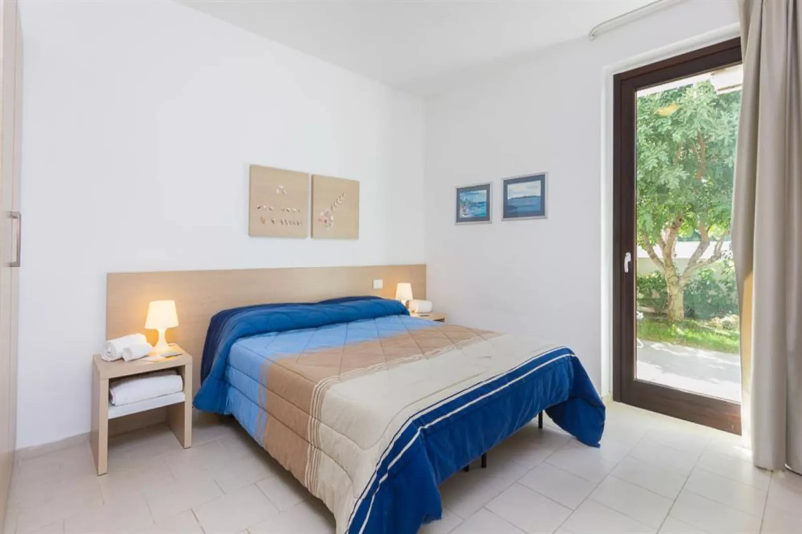 KAMENA RESIDENCE APARTMENT / APARTMENT 2 BEDROOMS-Slaapkamer