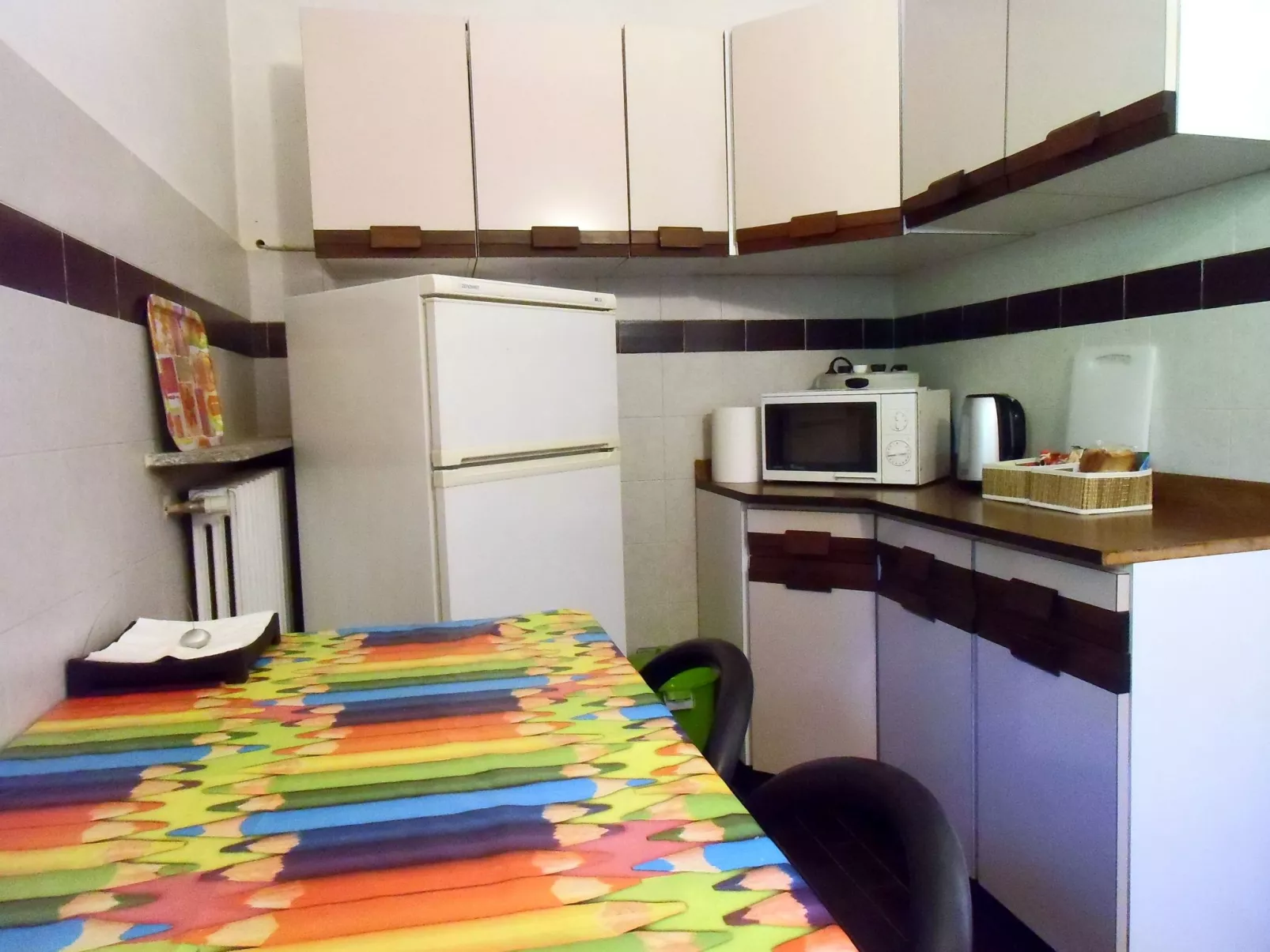 TaiObe - Fröhliches Partyhaus - Image-tags.info