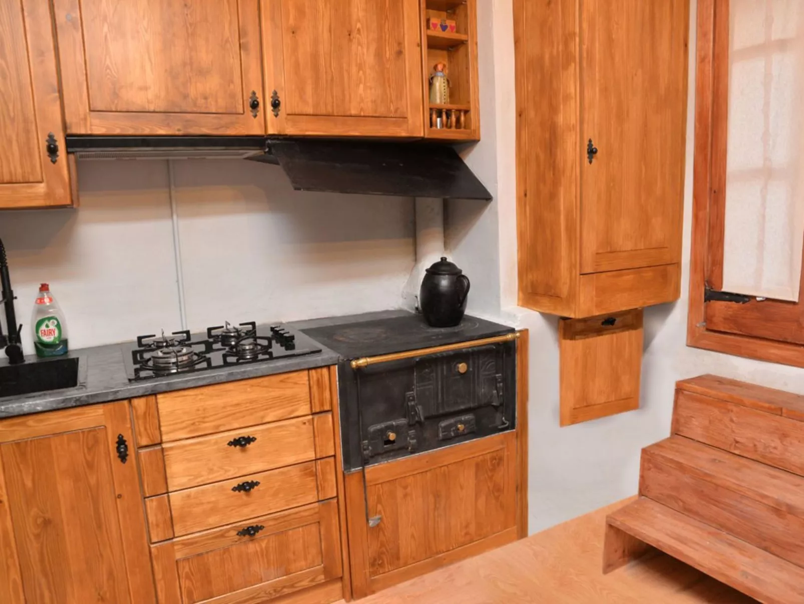 Rustikal-moderne Wohnung für 6 Personen - Pobla de Lillet - Image-tags.info