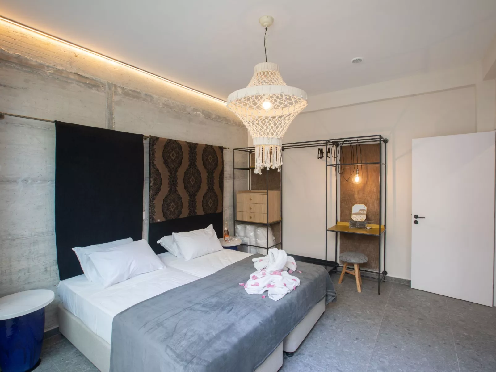 Mit Pool in Protaras - Image-tags.info