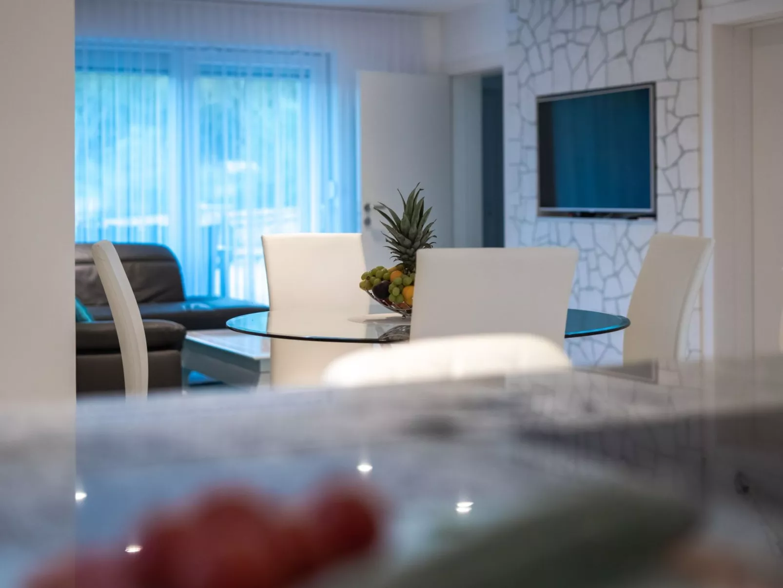 Neue Villa mit Pool und Meerblick - Image-tags.info