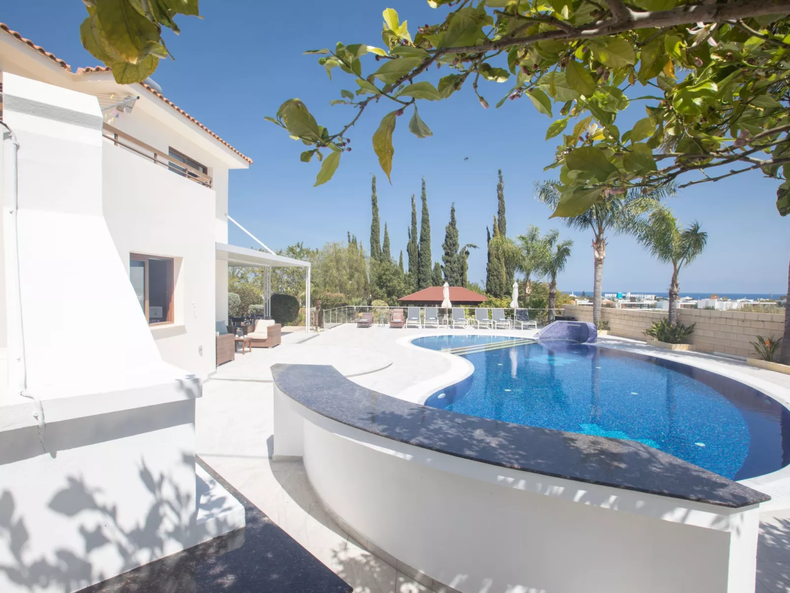 Wunderschönes Haus in Protaras mit großem Garten - Image-tags.info