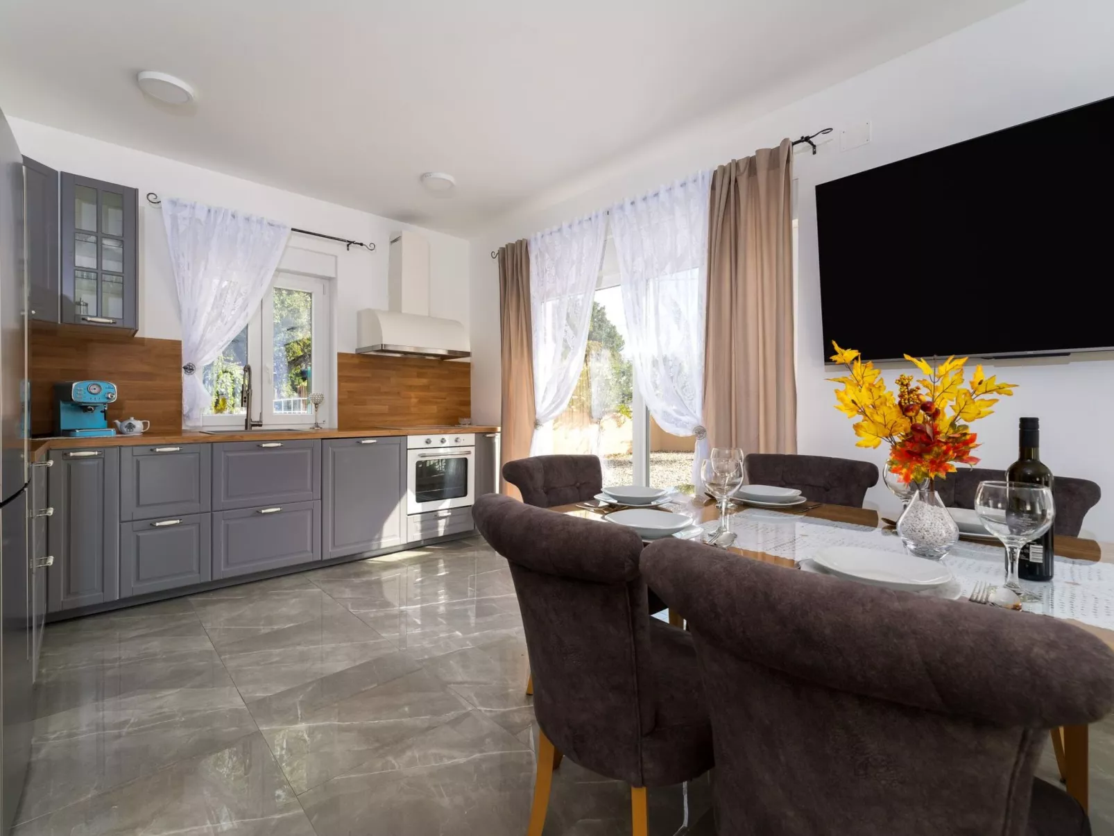 Villa "Lukas und Ana" mit Schwimmbad - Image-tags.info