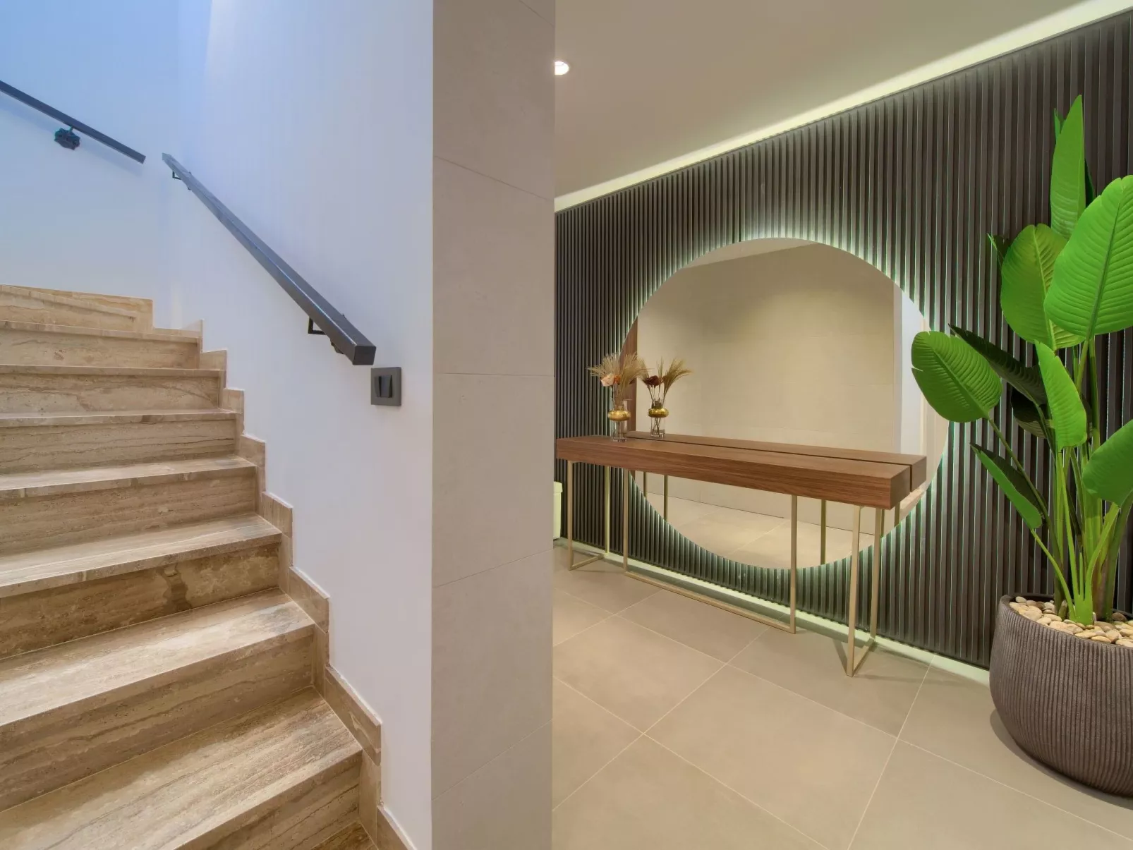 Luxuriöse Villa mit Pool und fantastischem Meerblick - Image-tags.info