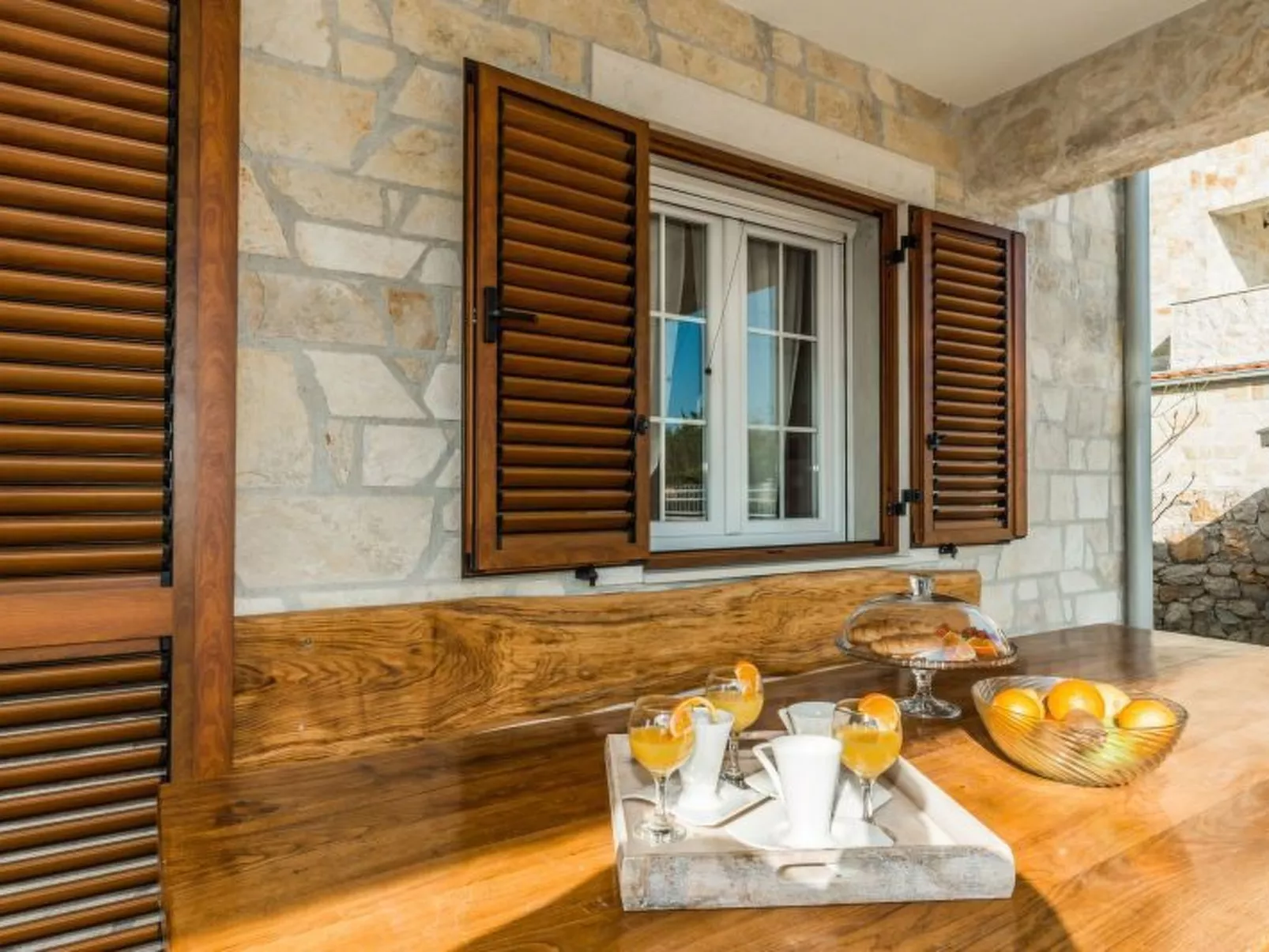 Villa mit beheiztem Pool, schöne Aussicht, Strandnähe - Image-tags.info