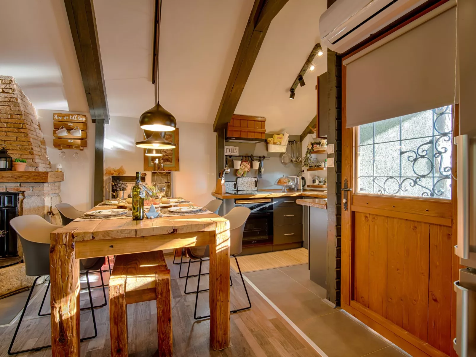 Haus mit Pool, 50 Meter vom Meer entfernt - Image-tags.info