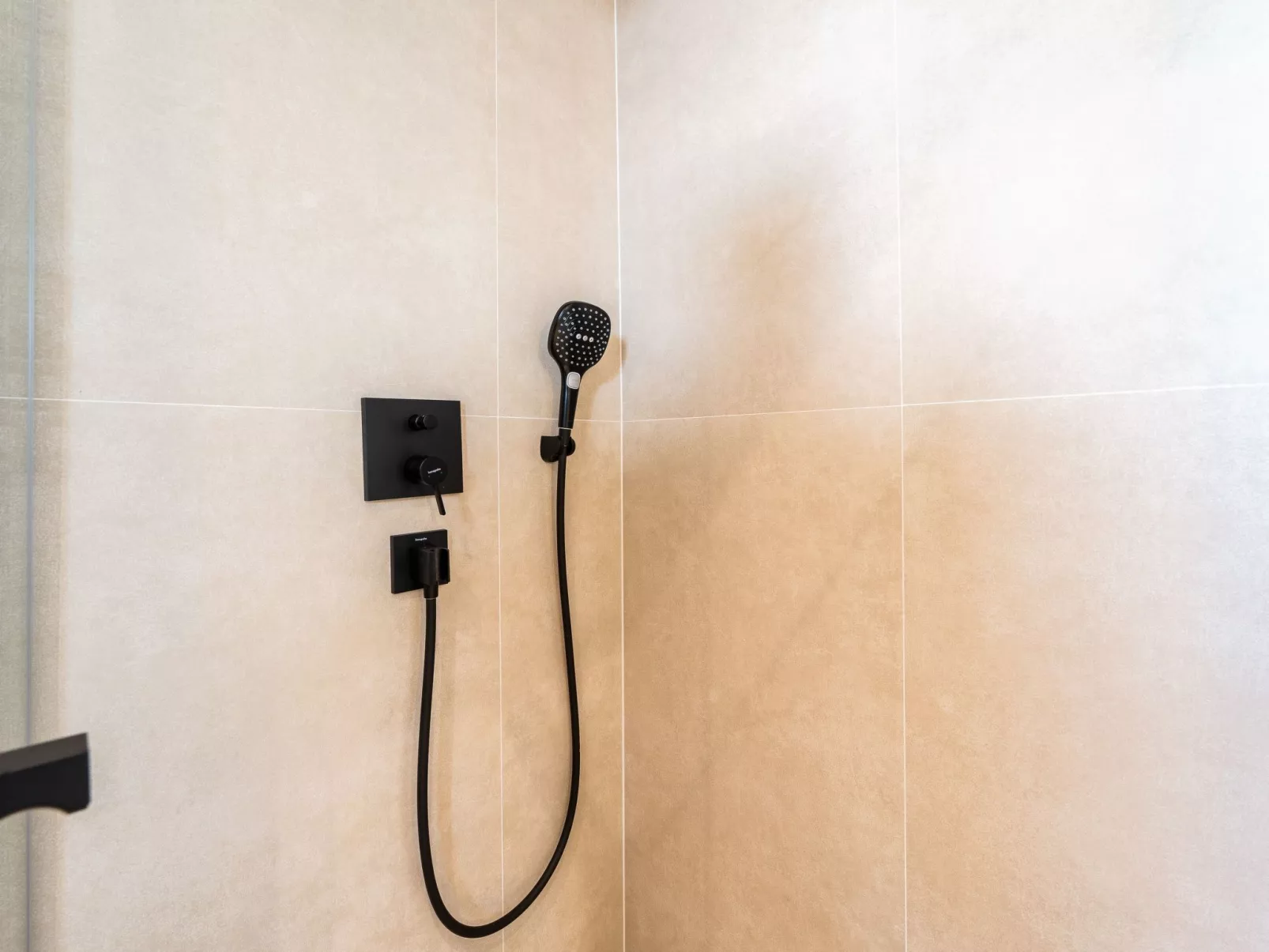 Vier-Schlafzimmer-Wohnung Dantela mit Tauchbecken - Binnen