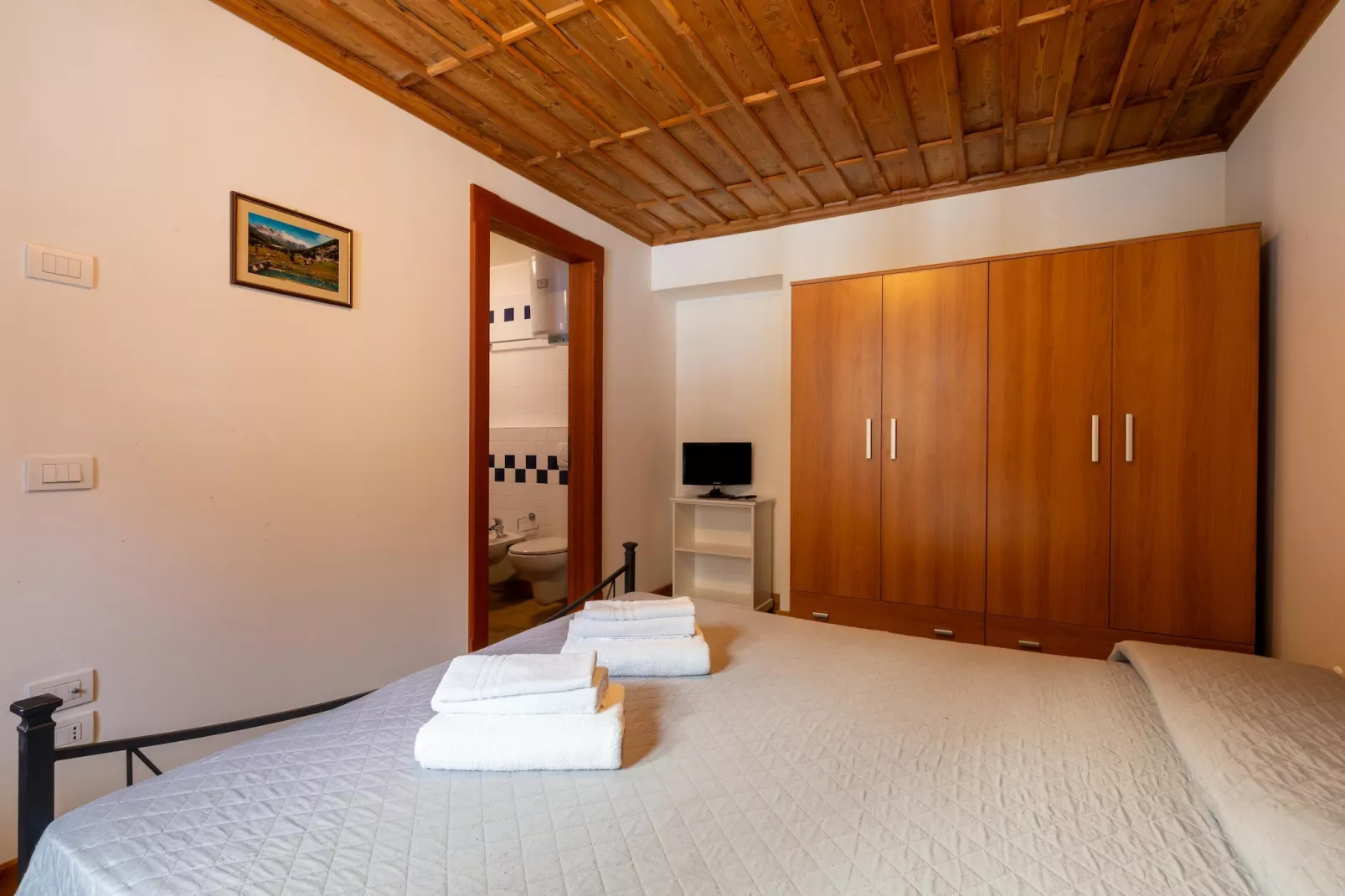 TRILO 1 CERESOLE-Slaapkamer