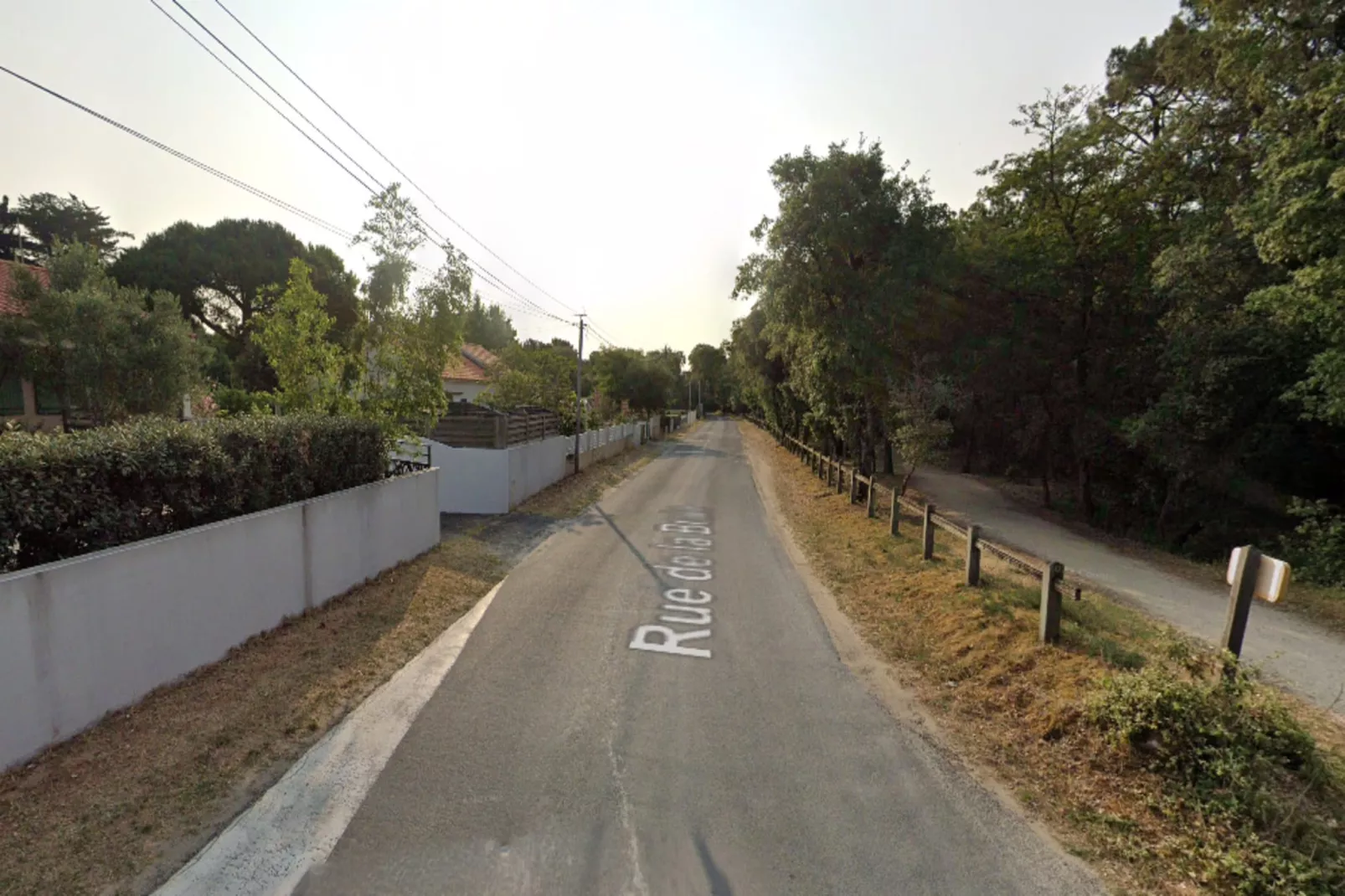 Villa Russie - Domaine Le Sherwood-Buitenkant zomer