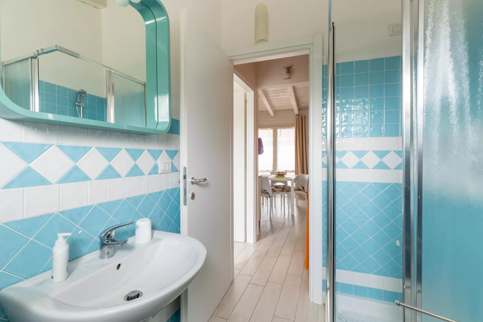 ATTICO BADESI CON PISCINA - Badkamer