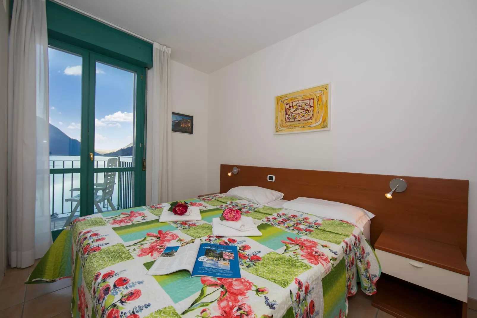 RESIDENCE PORTO LETIZIA - PALACE-1ROOM APT 4 PAX LAKE VIEW PLUS 8205 - P1LP4 - Slaapkamer