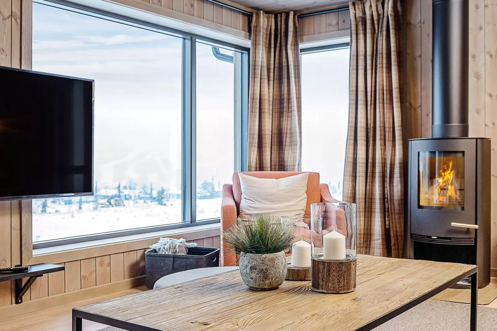 Stijlvolle Cabin Retreat in Varden-By Traum-Binnen