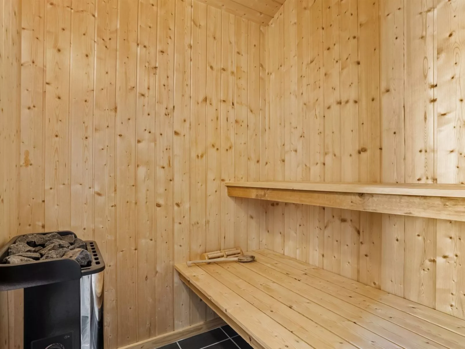 "Joris" - 1.5km from the sea-Binnen