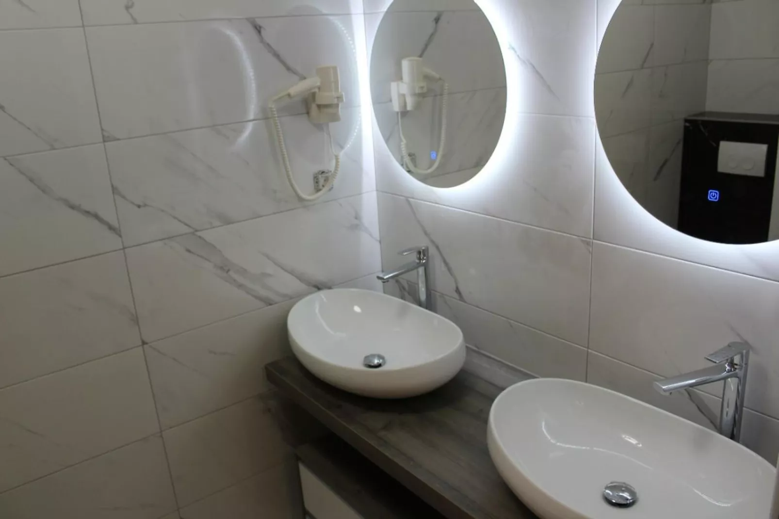 Sv Marija2 - Ferienwohnung 4 - Typ 4plus2-Badkamer