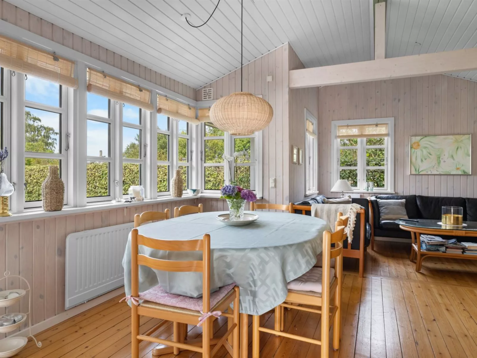 "Lenya" - 60m from the sea - Binnen