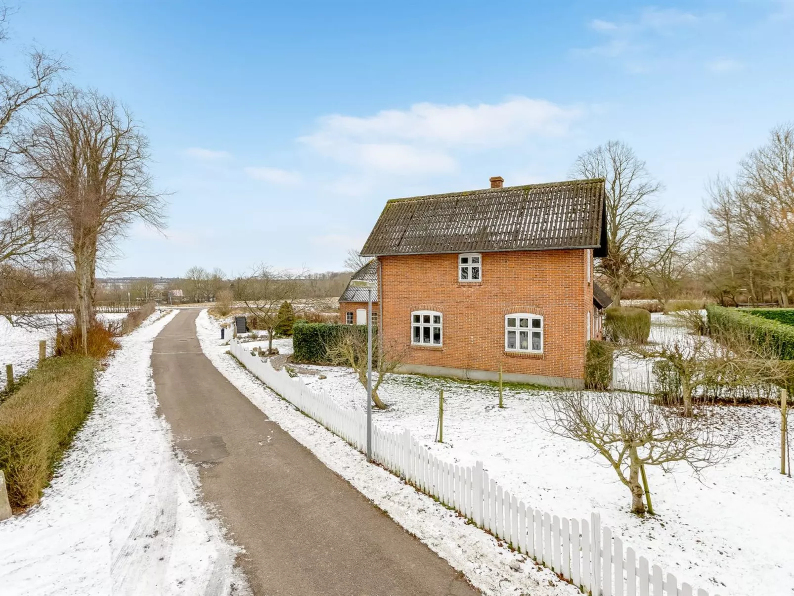 "Edla" - 5km from the sea - Buiten