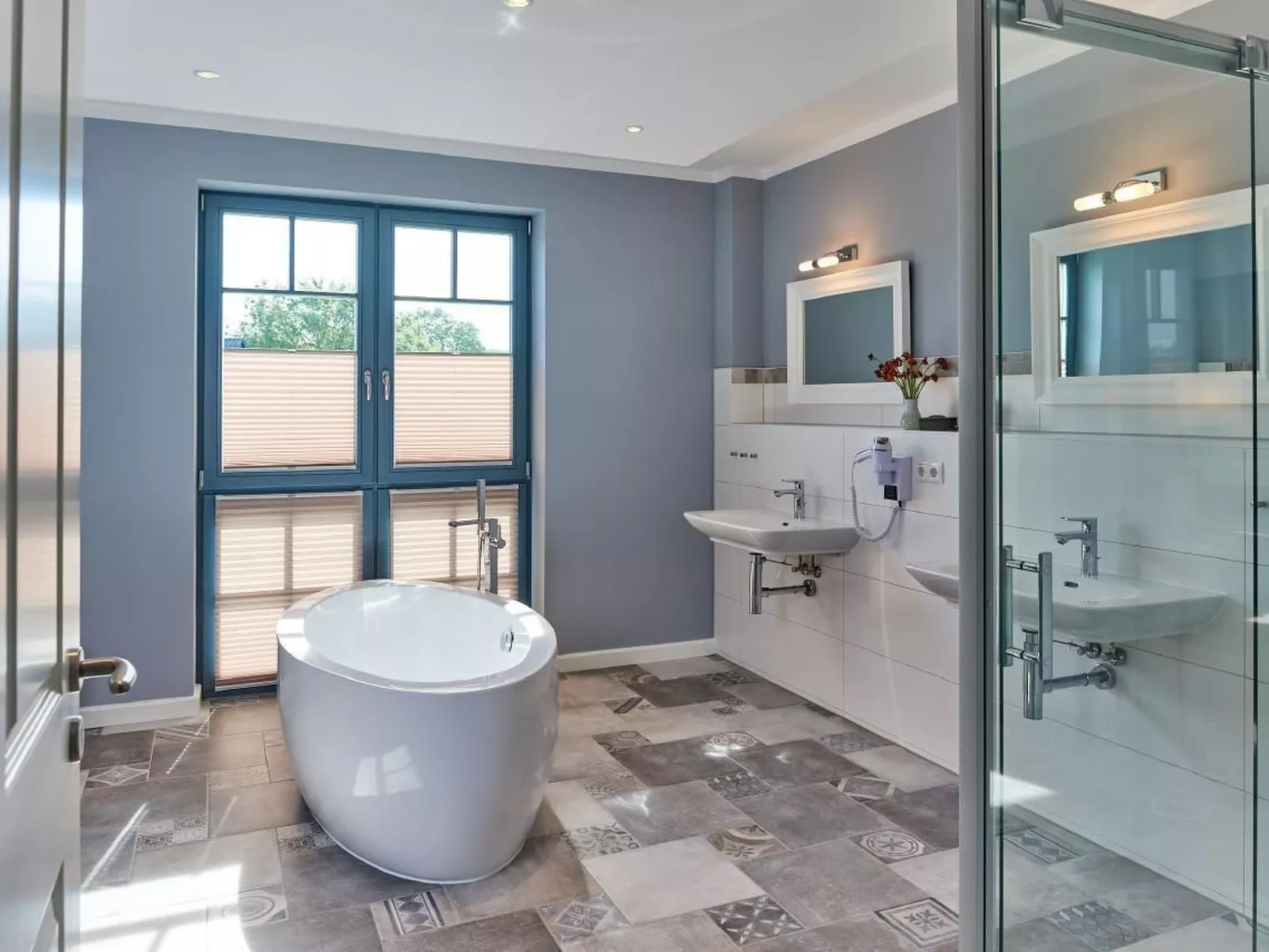 In Sellin mit Großer Sauna - Image-tags.info