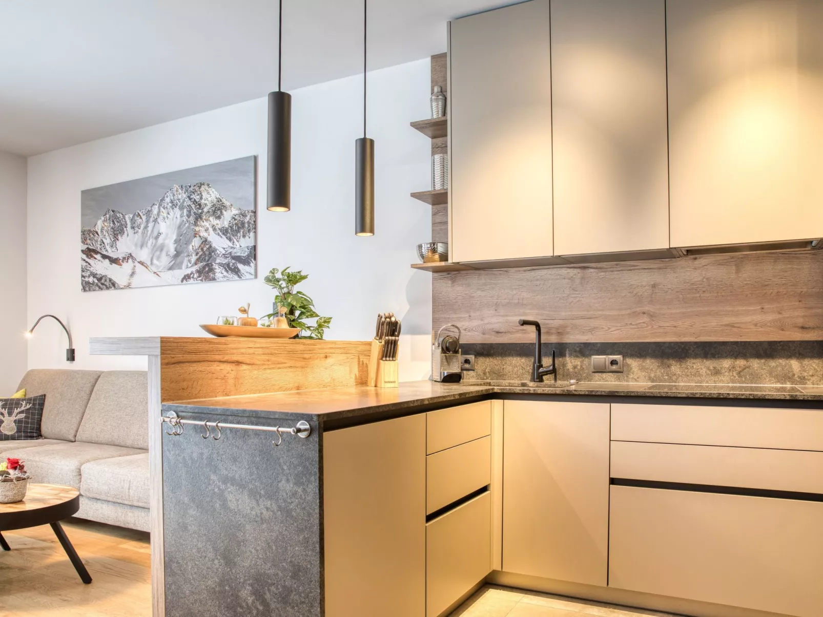 Exklusiv und elegantes Apartment in der Residenz - Image-tags.info