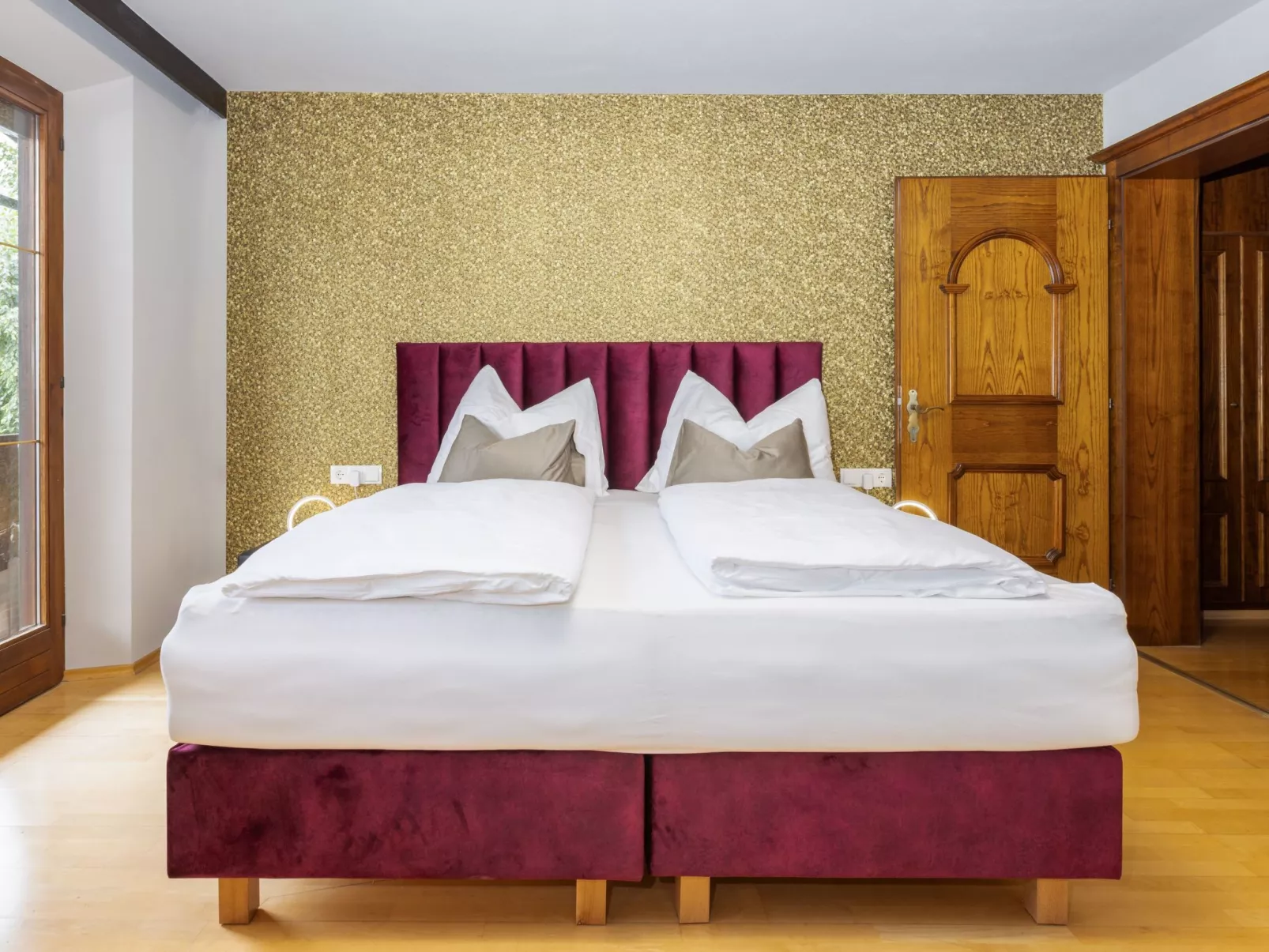 Villa Emma, Ferienhaus für bis zu 10 Personen, eigener Garten, absolute Privats - Image-tags.info