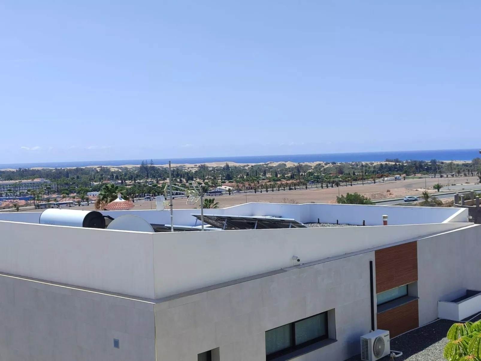 Luxuriöse Villa mit privatem Pool und Bergblick - Image-tags.info