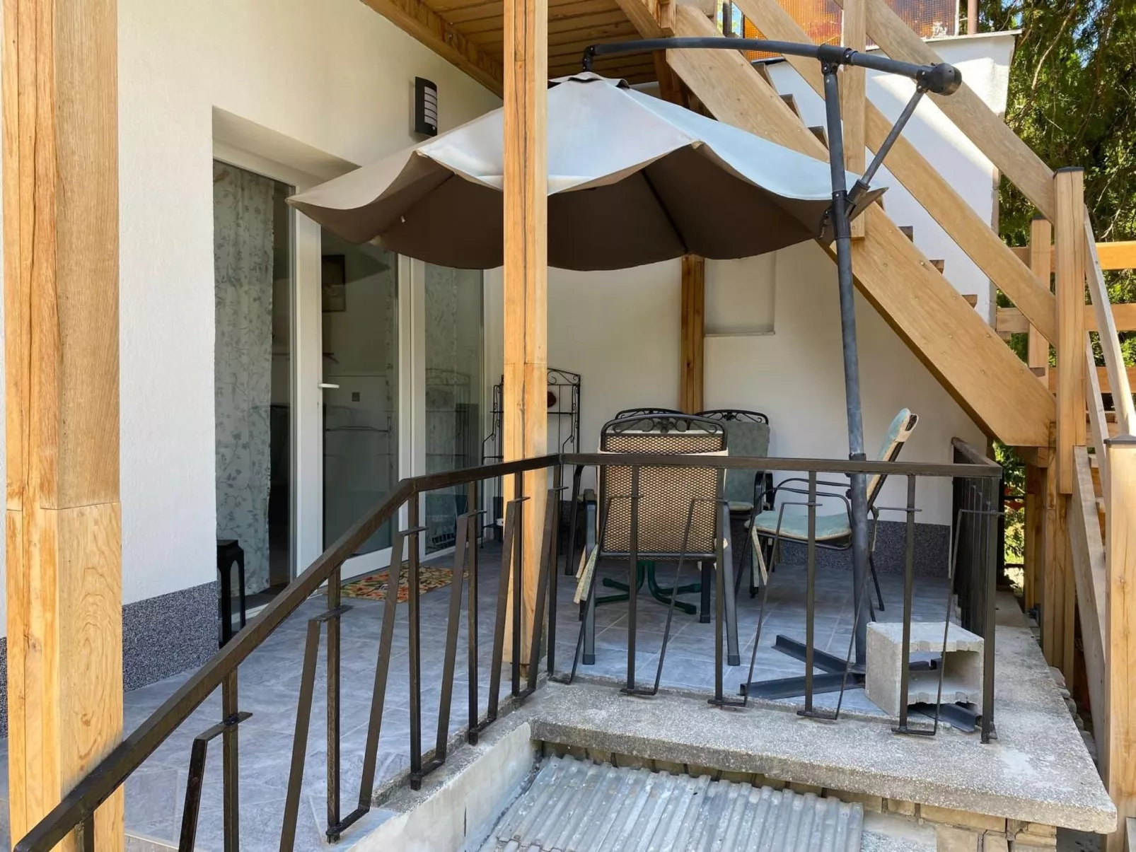 Freistehendes Ferienhaus in Dombóvár mit Terrasse und Garten - Image-tags.info