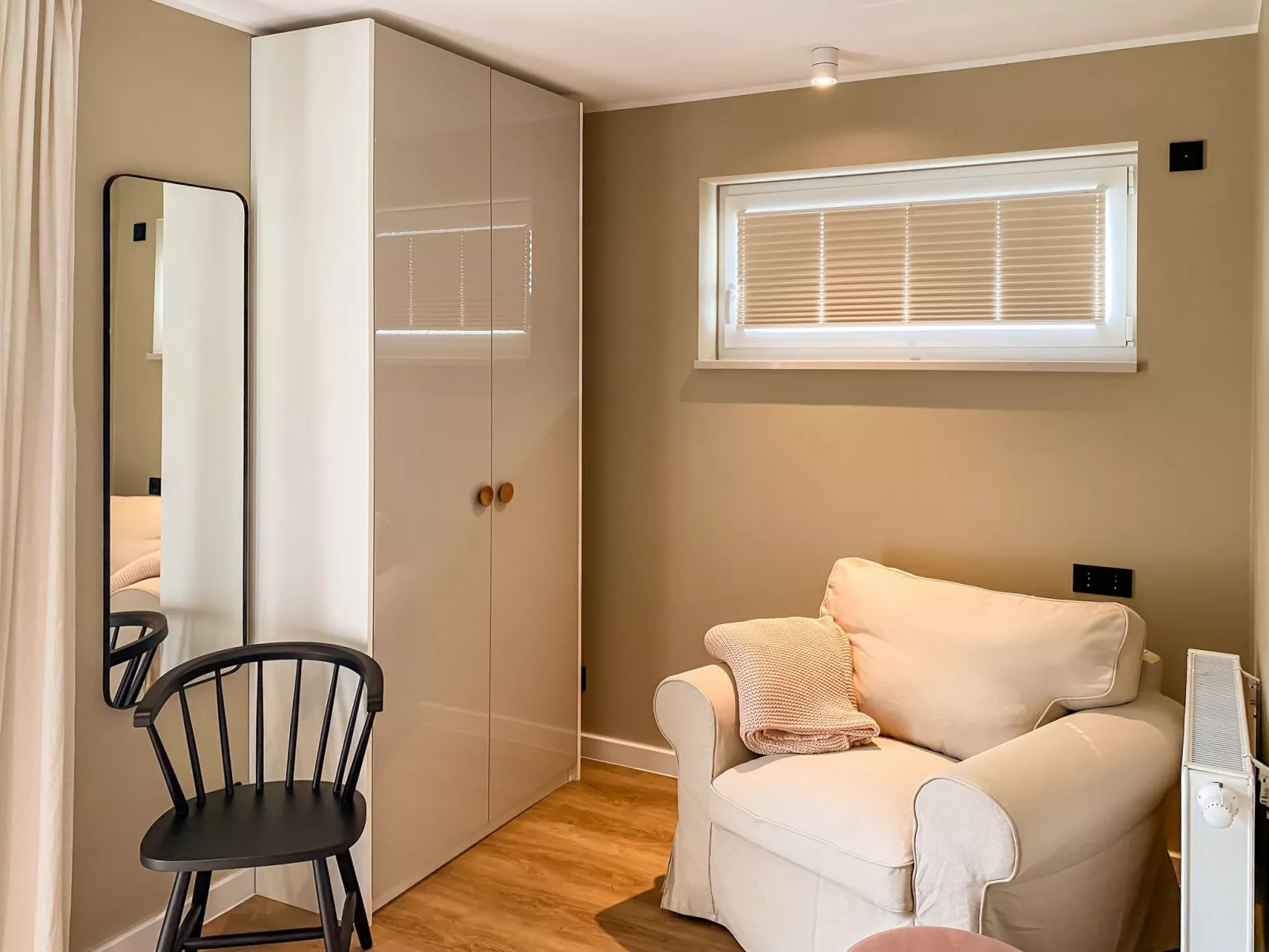 Modernes Ferienhaus mit Sauna, Seeblick, Dachterrasse und Garten - Image-tags.info