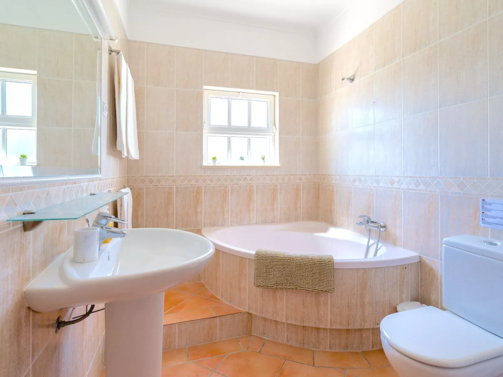 7 Schlafzimmer Villa, Familie, Kinder, Gruppen, Strand, Pool, Garten - Image-tags.info