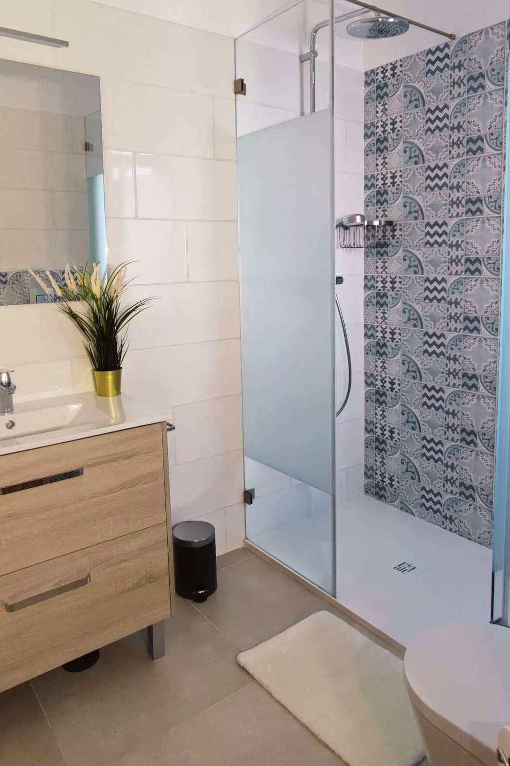 Villa mit 6 Schlafzimmern, Familie, Gruppen, Strand, Pool, Garten - Image-tags.info