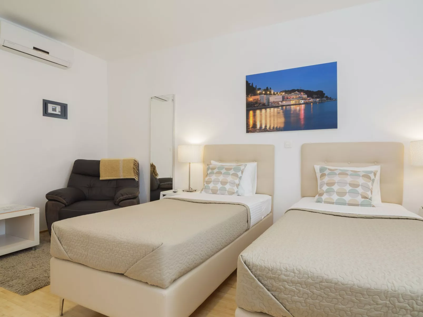 Ruhige Ferienwohnung mit Veranda und Garten - Image-tags.info