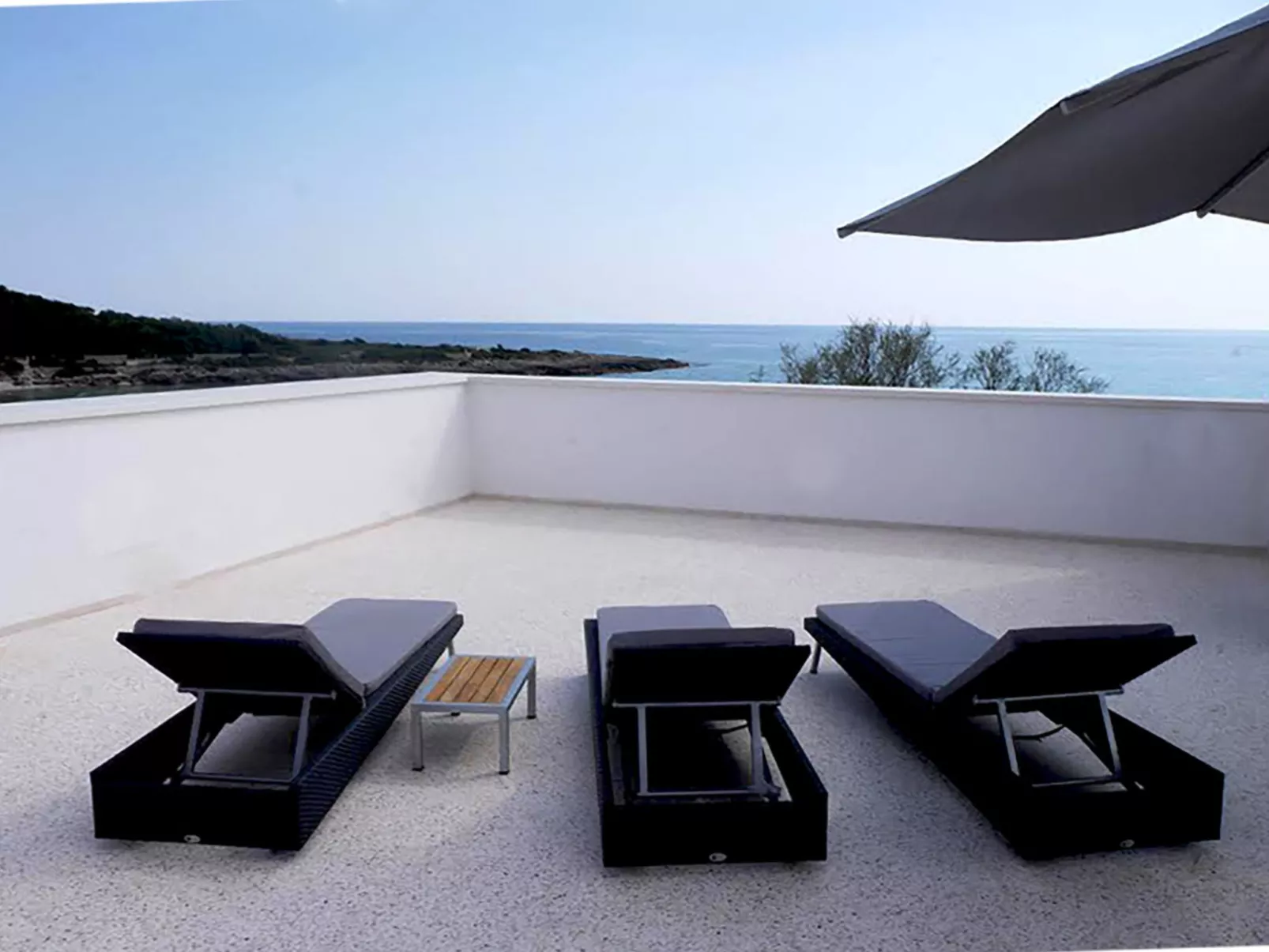 Luxuriöse Strandvilla am Strand in Apulien - Image-tags.info