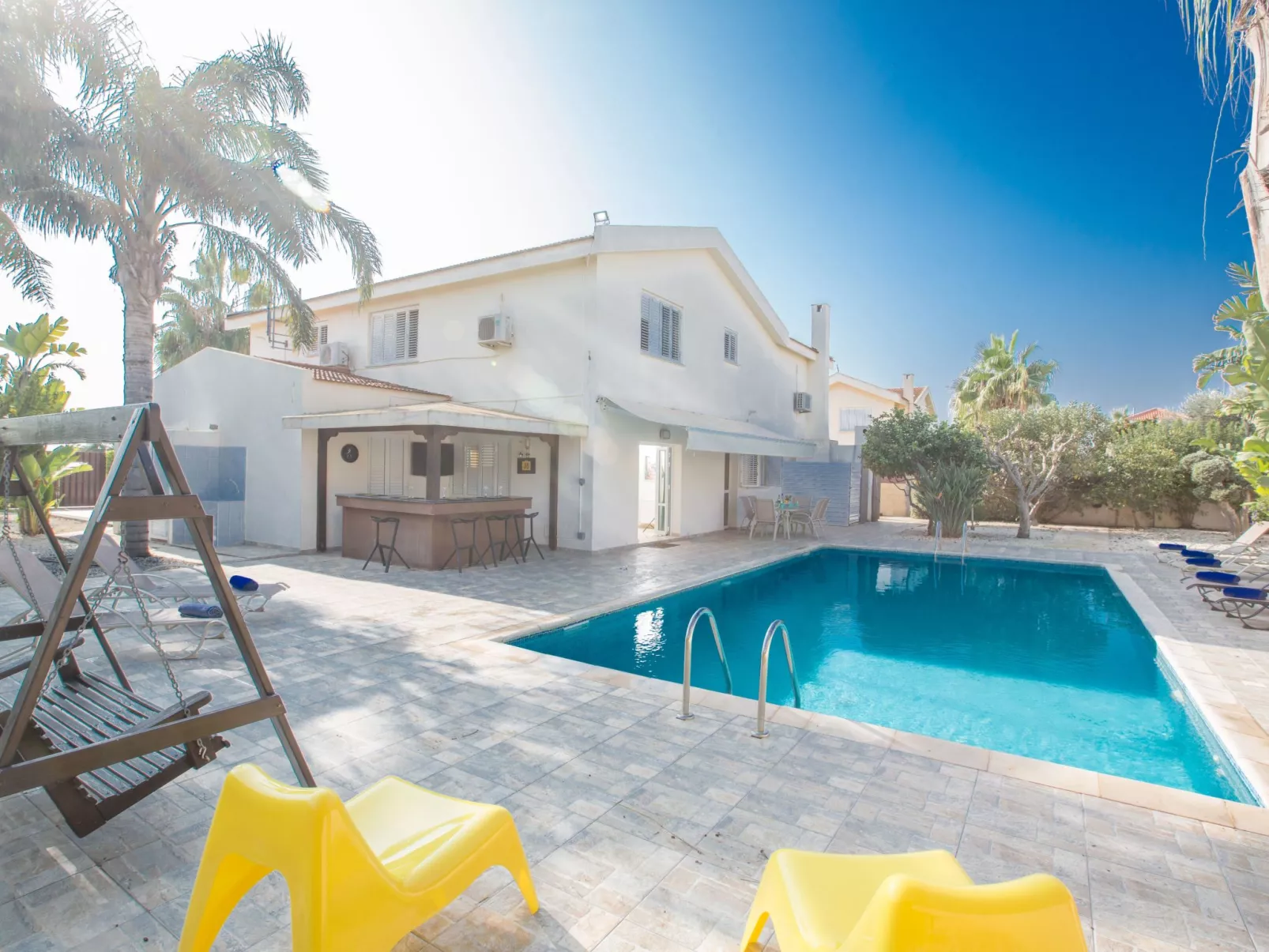 Geräumige und private Ferienvilla mit eigenem Pool - Image-tags.info