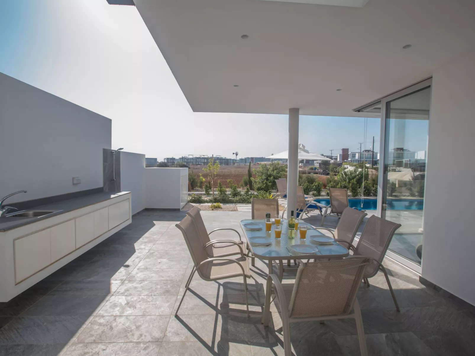 3-Schlafzimmer-Villa mit Pool in Protaras Zentrum - Image-tags.info