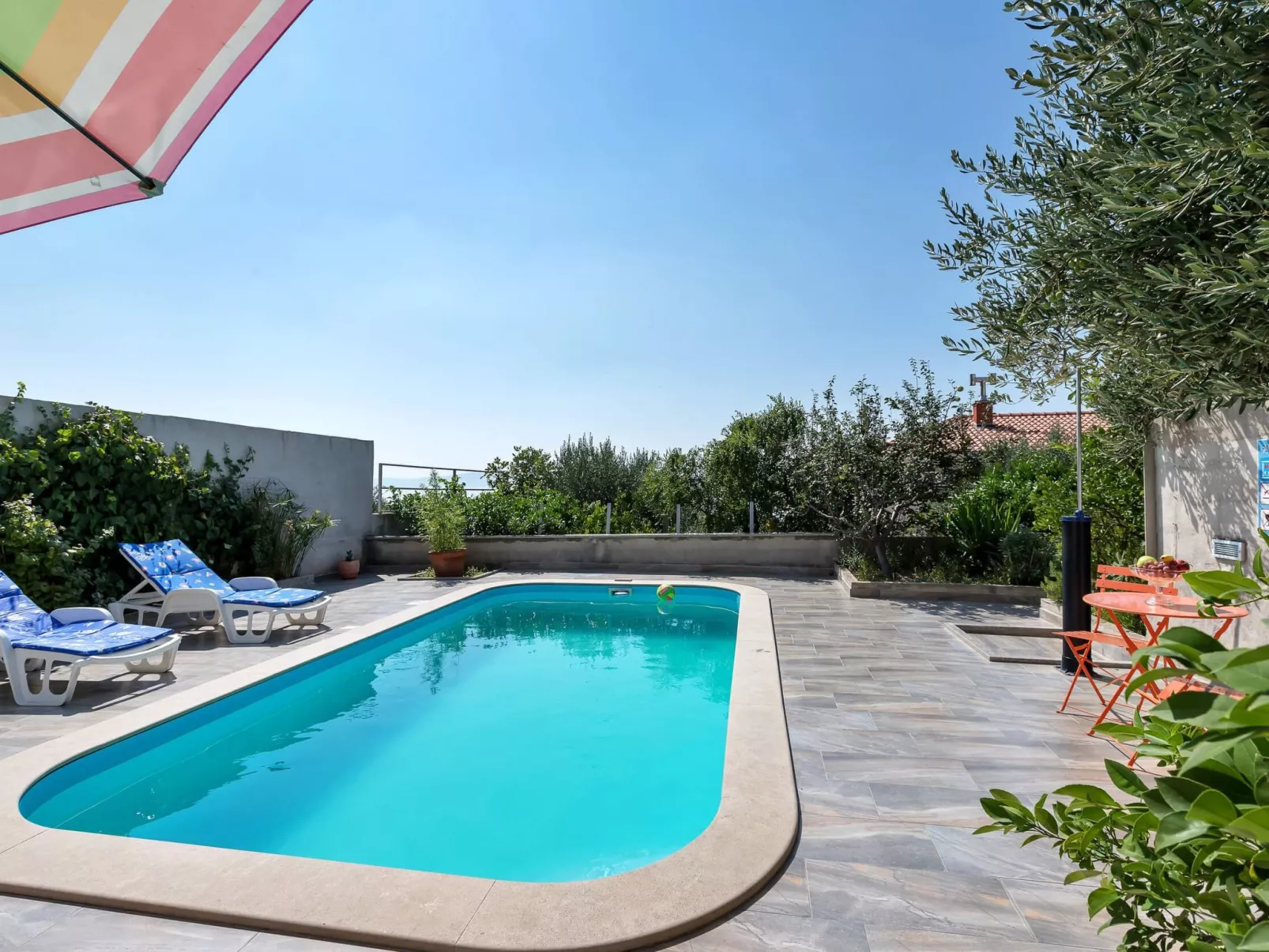 Vele Loft Ein-Schlafzimmer-Apartment mit Meerblick - Image-tags.info