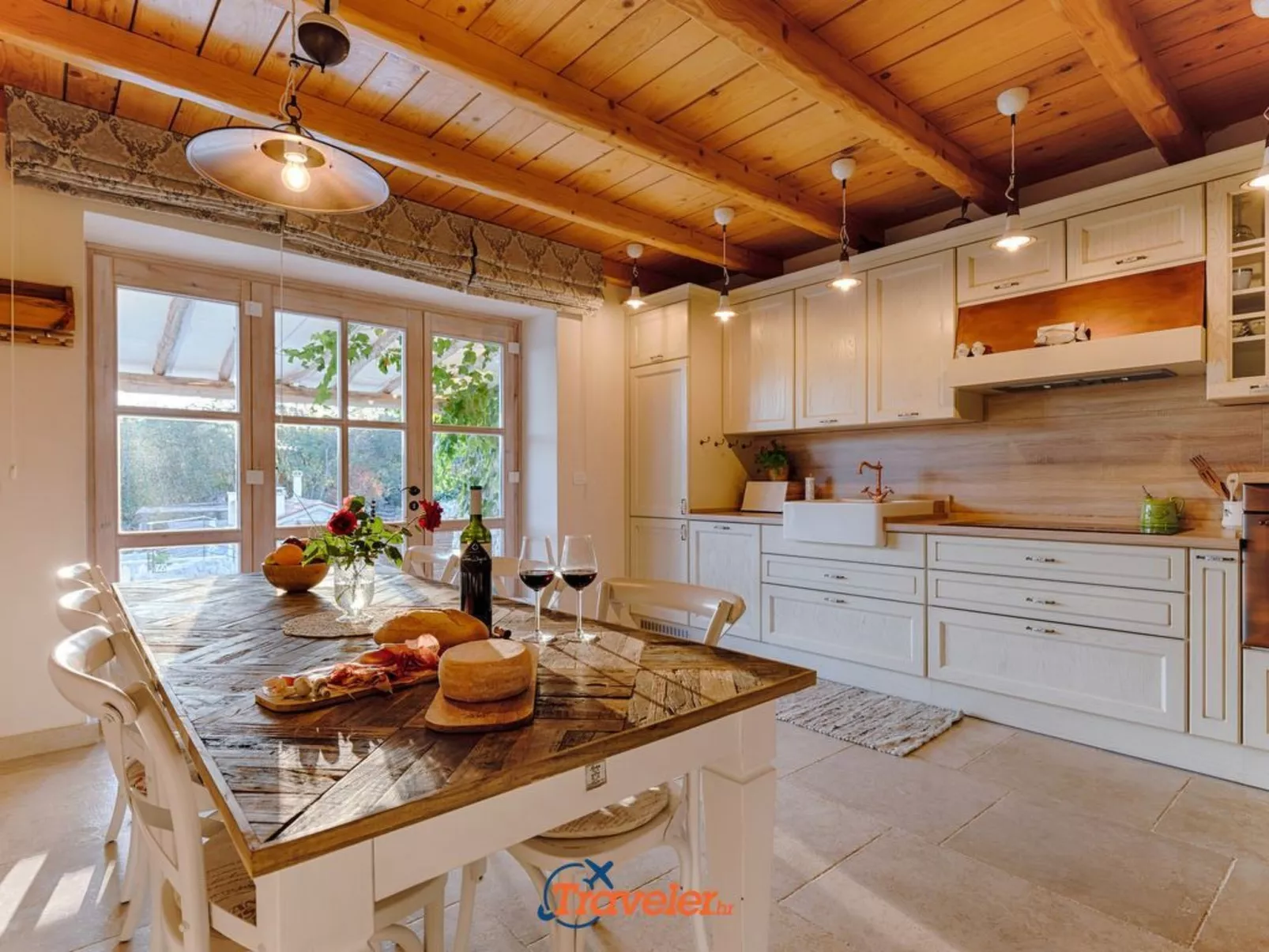 Schöne Steinvilla mit beheiztem Pool und Sauna - Image-tags.info