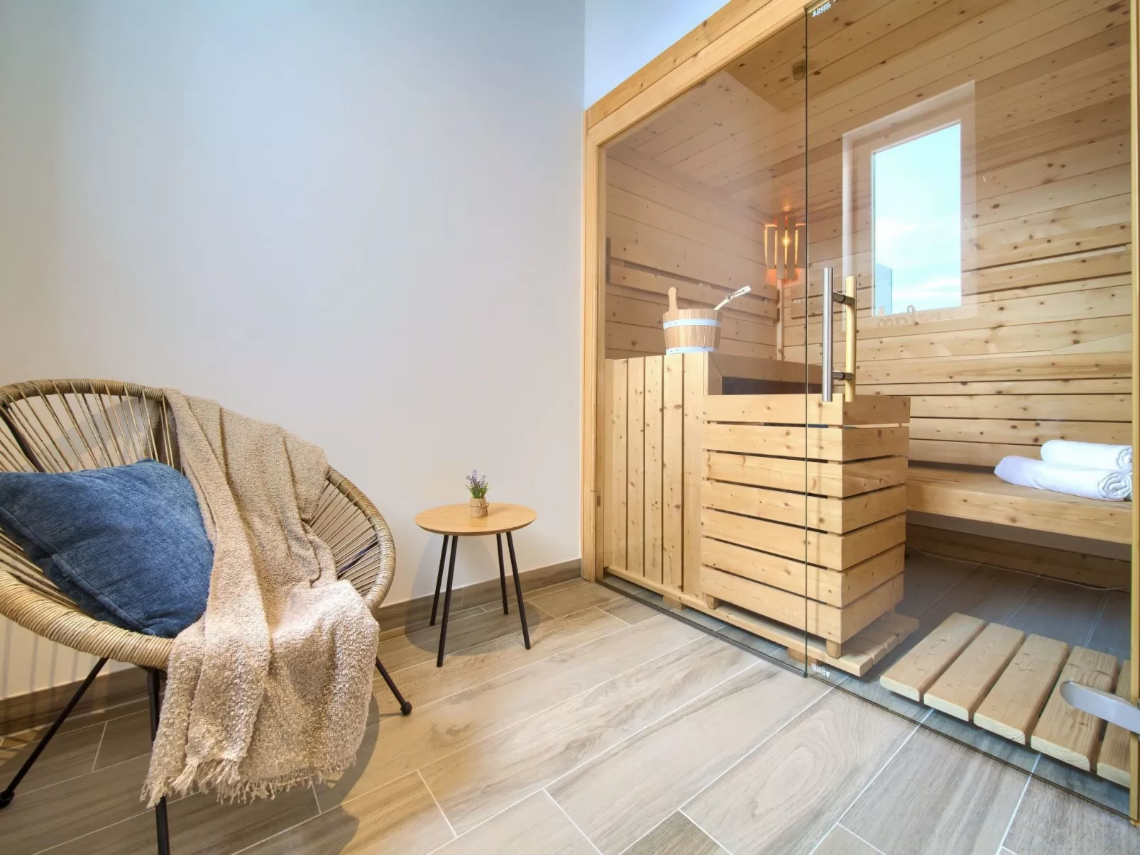 Luxuriöse Villa mit Pool und fantastischem Meerblick - Image-tags.info