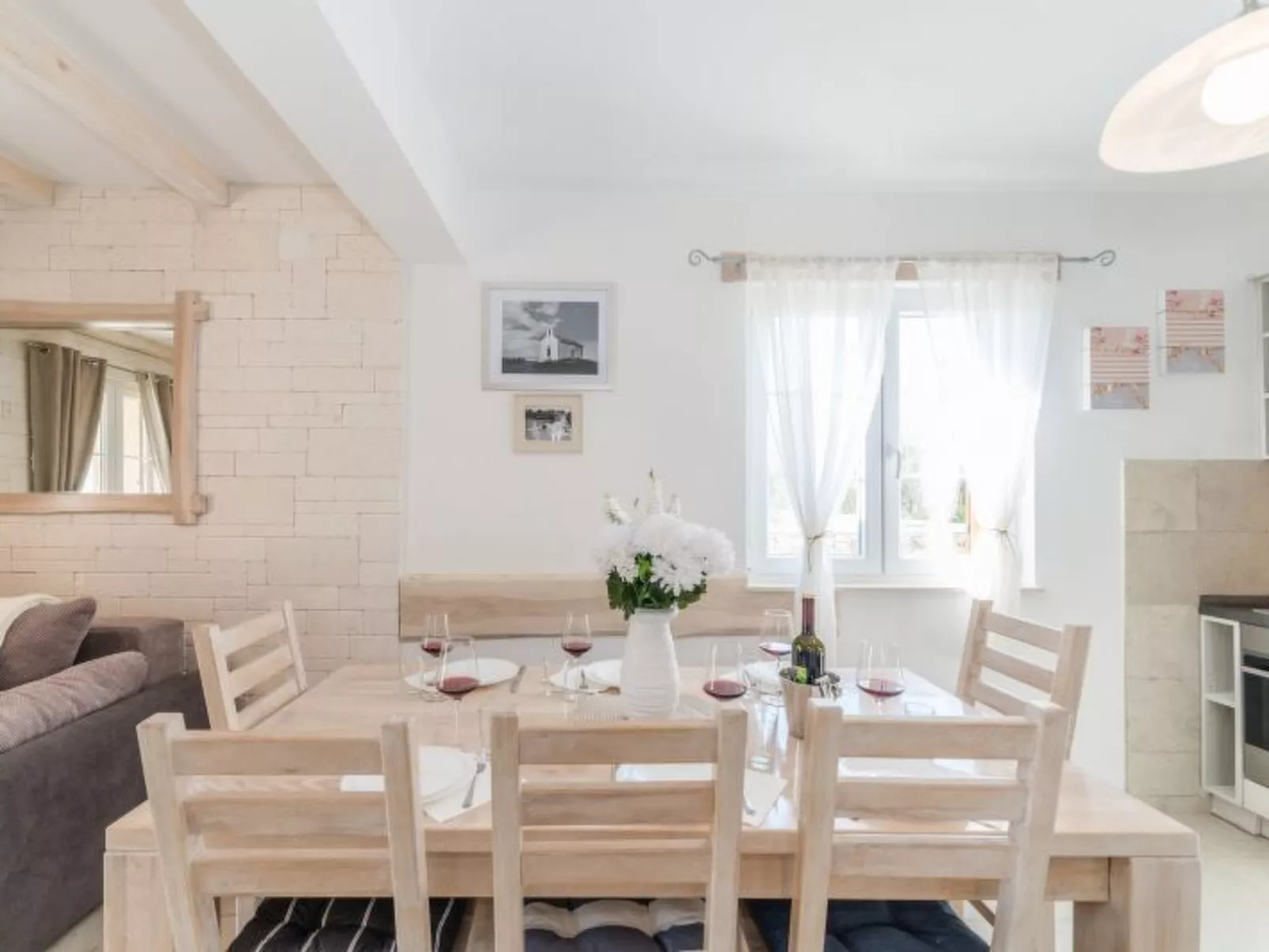 Villa mit beheiztem Pool, schöne Aussicht, Strandnähe - Image-tags.info